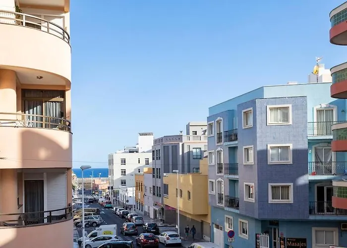 Cerca Del Mar